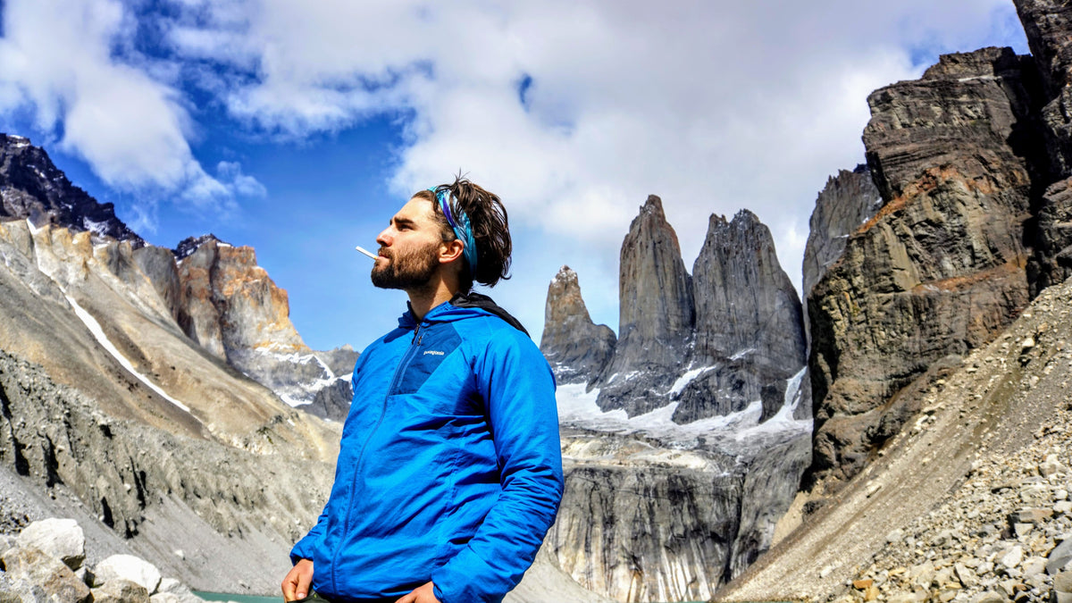 Das Bandana-Handtuch: Vielseitiger Begleiter für Outdoor-Abenteuer - woodsandwaves.co