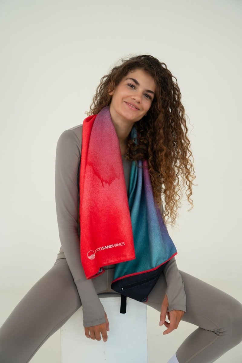 Active Flow - Sporthandtuch mit Magnet & Zipper - Tasche - woodsandwaves.co