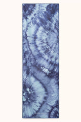 Batik Balance - Rutschfestes Yoga - Handtuch mit Silikon - Noppen - woodsandwaves.co