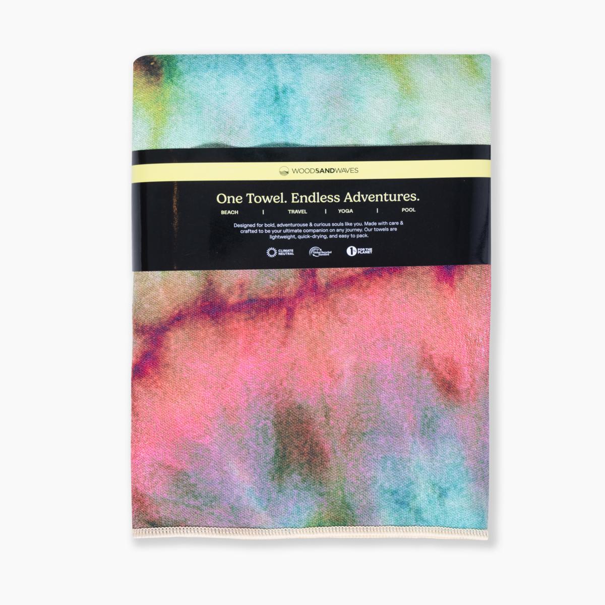 Batik Color - Schnelltrocknendes Reise - und Strandtuch mit Geheimfach - woodsandwaves.co
