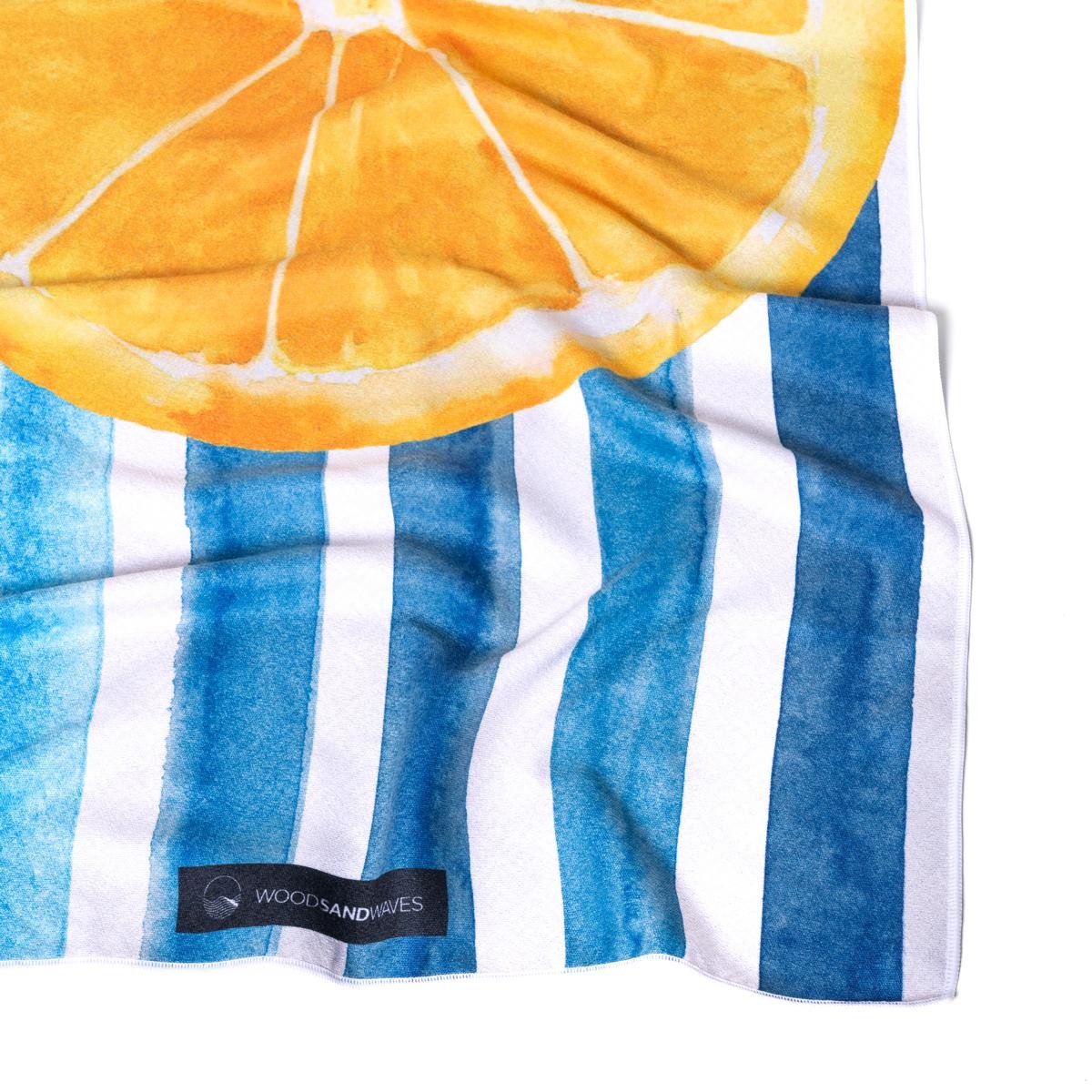 Blue & Juicy - Strandtuch für Kinder - schadstofffrei & sanft zur Haut - woodsandwaves.co