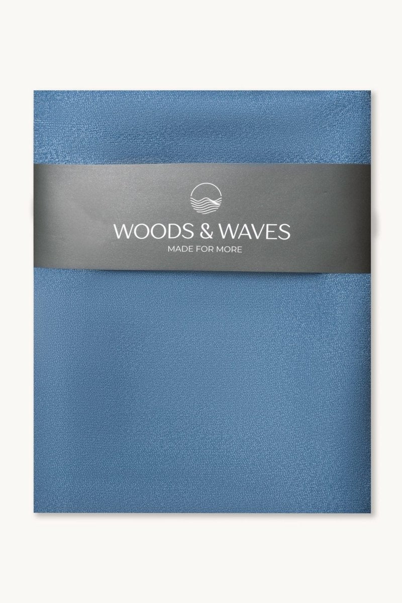 Calm Escape - Saunatuch aus Premium Mikrofaser (200 x 80 cm) - woodsandwaves.co