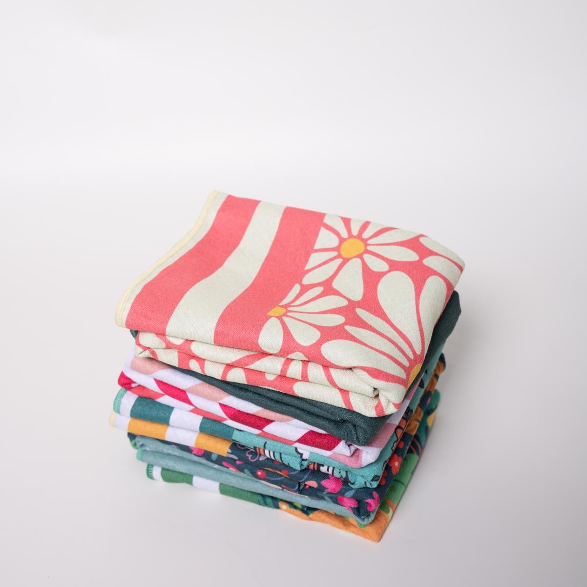 Flower Breeze - Strandtuch für Kinder - schadstofffrei & sanft zur Haut - woodsandwaves.co