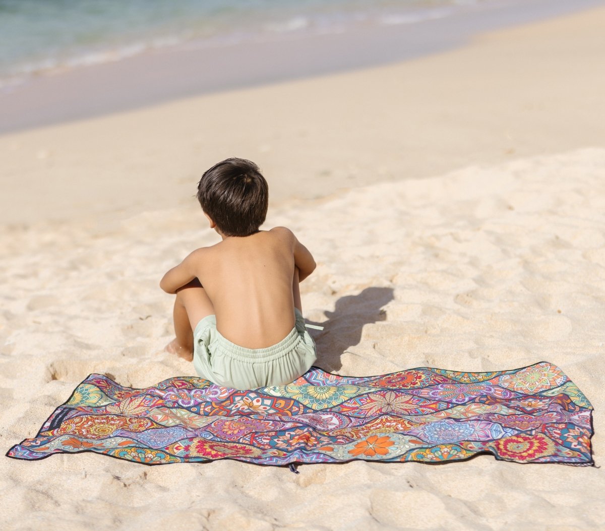Mosaics - Strandtuch für Kinder - schadstofffrei & sanft zur Haut - woodsandwaves.co