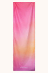 Peaceful Heaven - Rutschfestes Yoga - Handtuch mit Silikon - Noppen - woodsandwaves.co