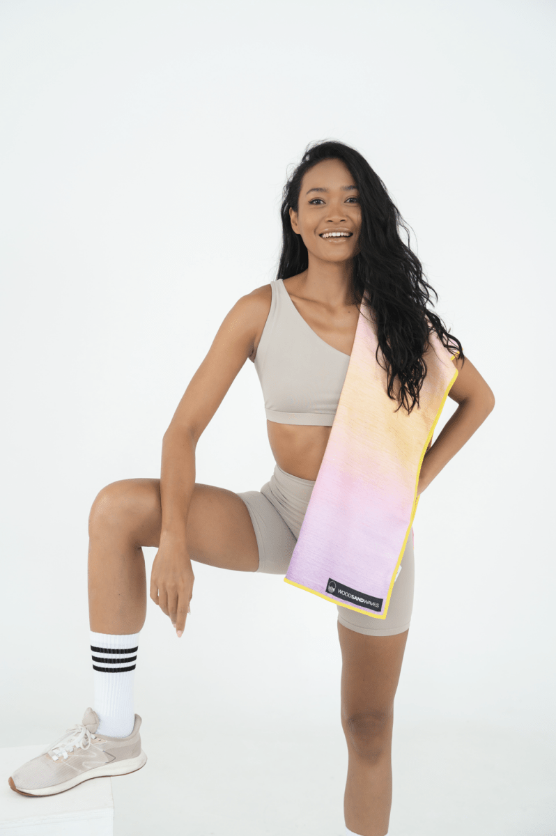 Peaceful Heaven - Sporthandtuch mit Magnet & Zipper - Tasche - woodsandwaves.co