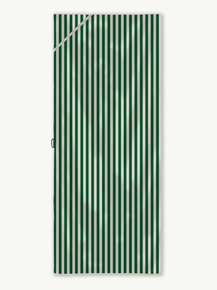 Slytherin Strandtuch - Harry Potter x Woods & Waves - Schnelltrocknendes Reisehandtuch mit Geheimfach - woodsandwaves.co