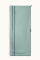 Sporthandtuch Bay mit Magnet & Zipper-Tasche - Premium Grip 2.0 - woodsandwaves.co