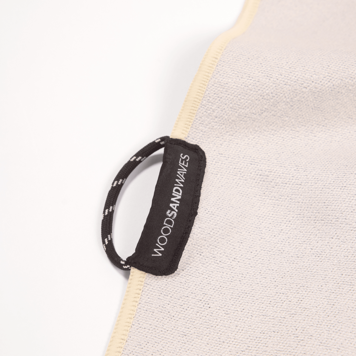 Stripes Retro - Duschhandtuch aus Premium Mikrofaser - angenehm auf der Haut - woodsandwaves.co