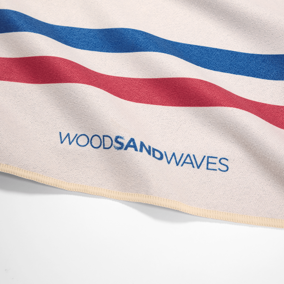 Stripes Retro - Duschhandtuch aus Premium Mikrofaser - angenehm auf der Haut - woodsandwaves.co
