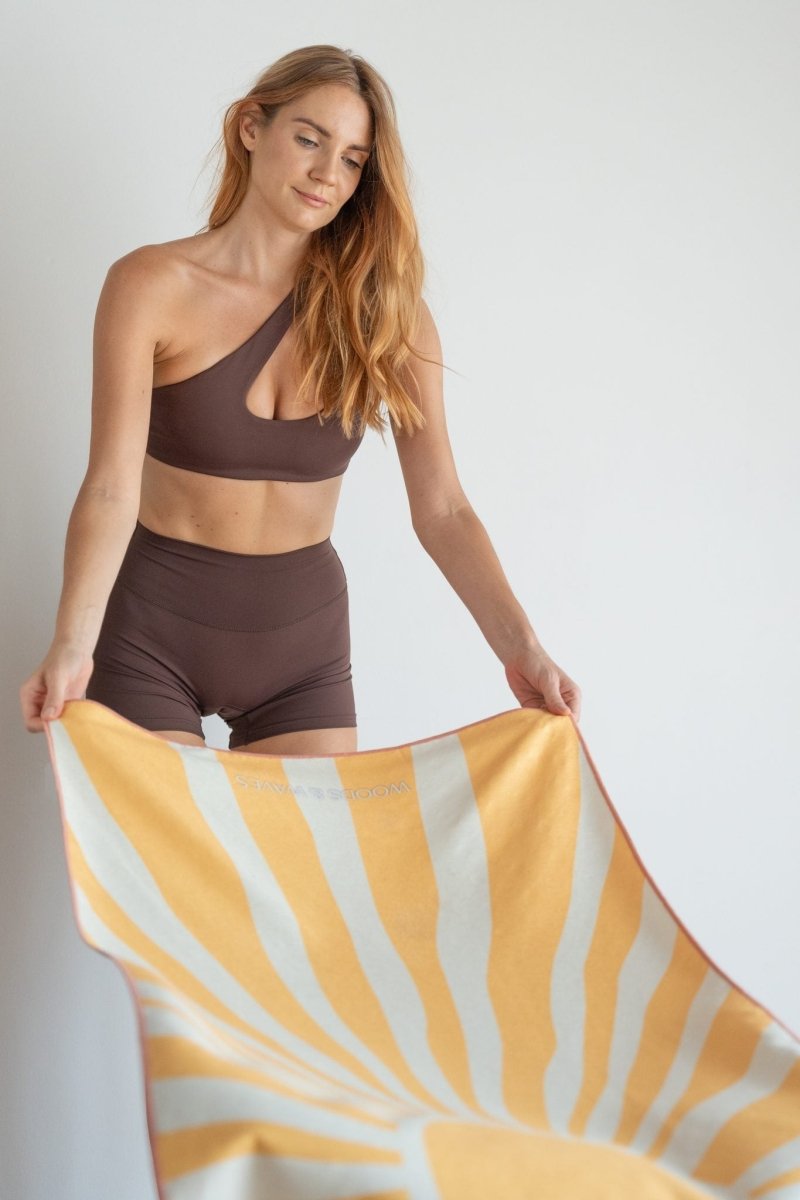 Sunshine - Rutschfestes Yoga-Handtuch mit Silikon-Noppen - woodsandwaves.co