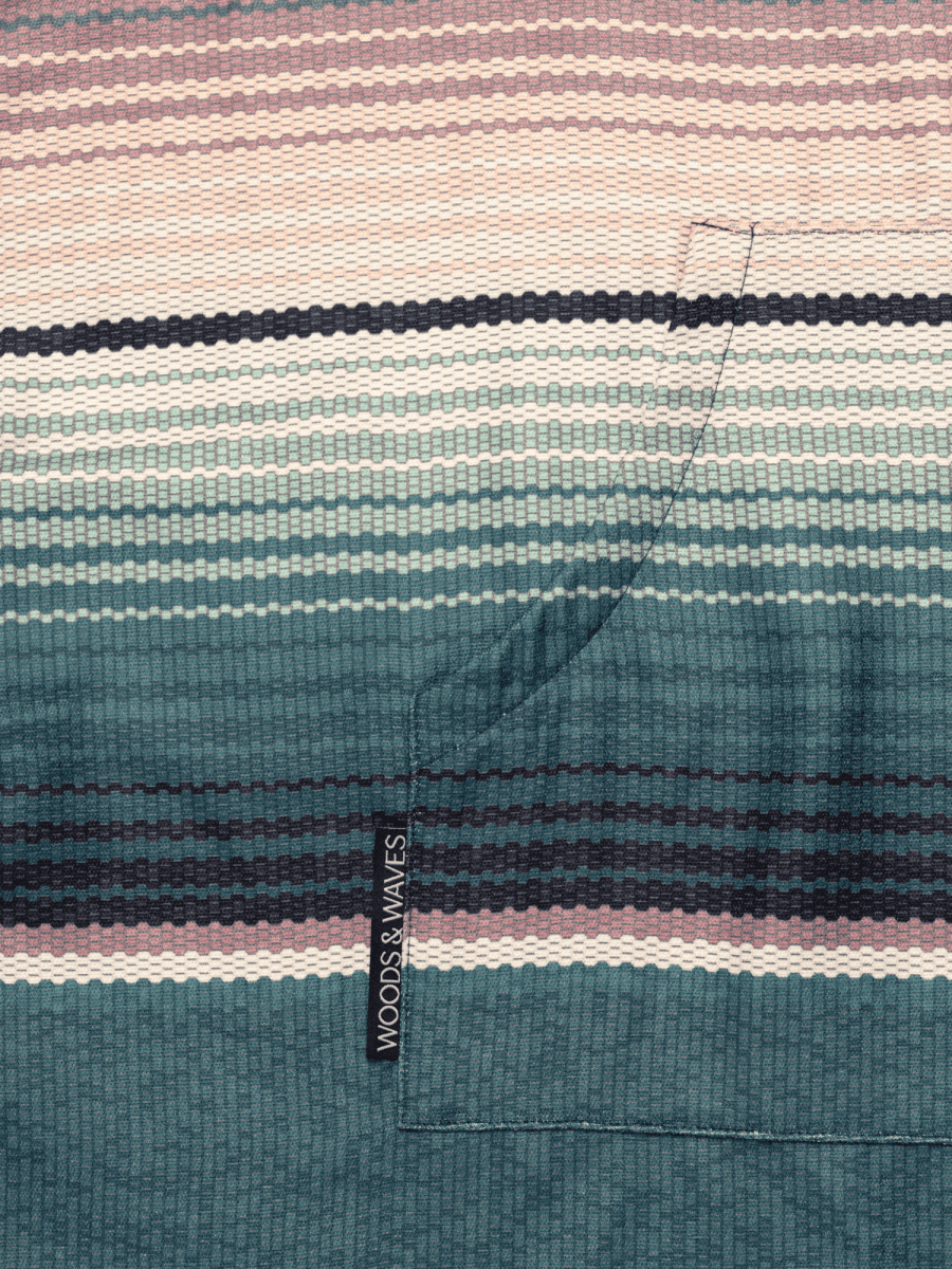 Surf - Poncho - für Frauen & Männer - aus schnelltrocknender und leichter Mikrofaser - Evergreen - woodsandwaves.co